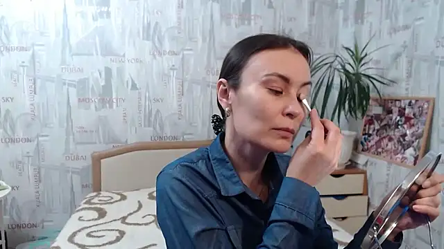 GinaQSoul online show from October 5, 10:35 am