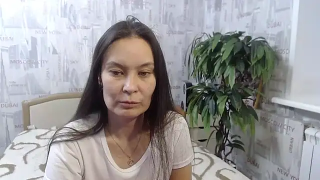 GinaQSoul online show from January 18, 6:12 pm