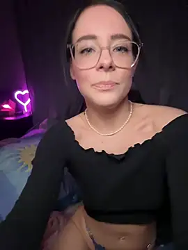 Carmen Monroe online show from May 10, 8:03 pm