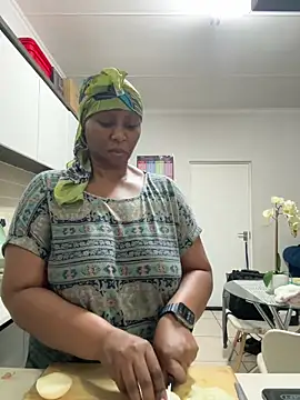 Snapshot of Bootyliciouse21X chatting on February 3, 10:04 pm Bootyliciouse21X online show from February 3, 10:04 pm