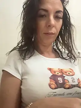 Snapshot of Almmaxxxx chatting on October 19, 3:29 am Almmaxxxx online show from October 19, 3:29 am
