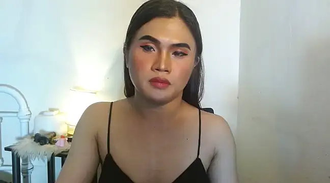 Snapshot of JustineBIGCUM chatting on December 18, 7:15 am JustineBIGCUM online show from December 18, 7:15 am