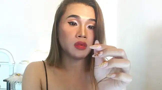 Snapshot of JustineBIGCUM chatting on December 20, 10:05 am JustineBIGCUM online show from December 20, 10:05 am