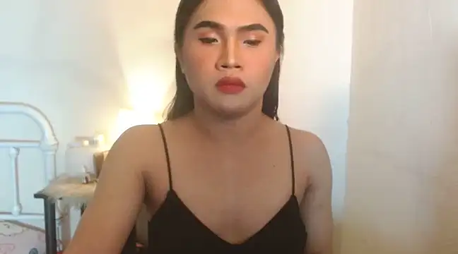 Snapshot of JustineBIGCUM chatting on January 13, 8:15 am JustineBIGCUM online show from January 13, 8:15 am