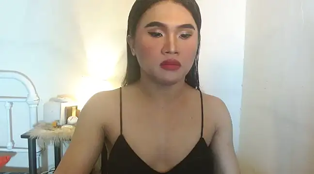 Snapshot of JustineBIGCUM chatting on January 25, 8:21 am JustineBIGCUM online show from January 25, 8:21 am