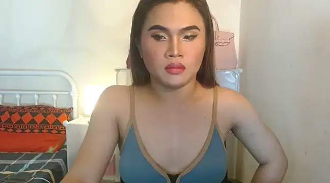 Snapshot of JustineBIGCUM chatting on February 1, 9:11 am JustineBIGCUM online show from February 1, 9:11 am