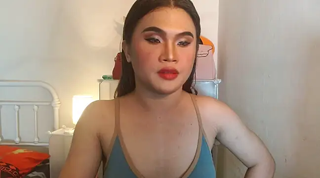 Snapshot of JustineBIGCUM chatting on February 12, 8:49 am JustineBIGCUM online show from February 12, 8:49 am