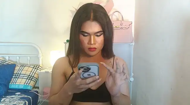 Snapshot of JustineBIGCUM chatting on February 20, 10:59 am JustineBIGCUM online show from February 20, 10:59 am