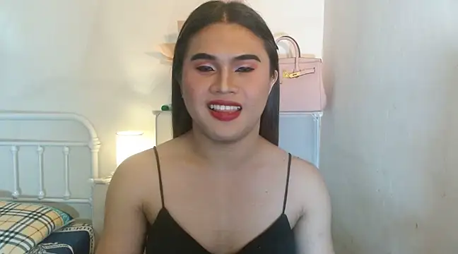 Snapshot of JustineBIGCUM chatting on March 2, 10:24 am JustineBIGCUM online show from March 2, 10:24 am