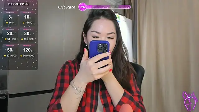 azure moon2 online show from February 18, 7:21 pm