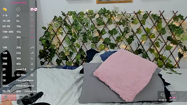 Snapshot of myblackdoope chatting on October 1, 3:07 pm myblackdoope online show from October 1, 3:07 pm