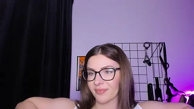 1Sandy online show from February 27, 8:31 pm