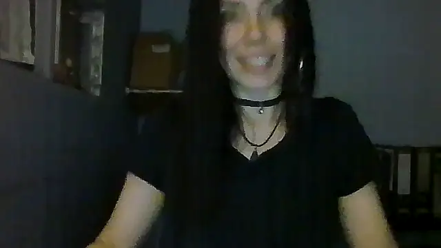 chicacastilla online show from August 7, 5:42 am