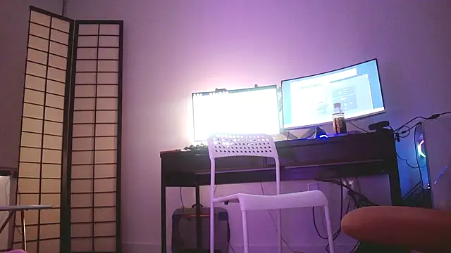 Mikela Alexa online show from November 20, 4:01 am