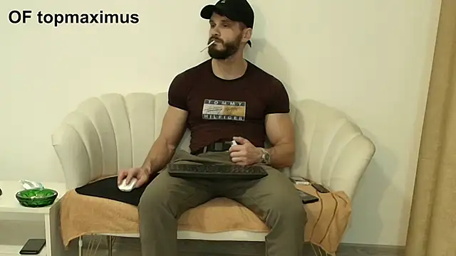 MauroTwin online show from November 25, 6:41 pm