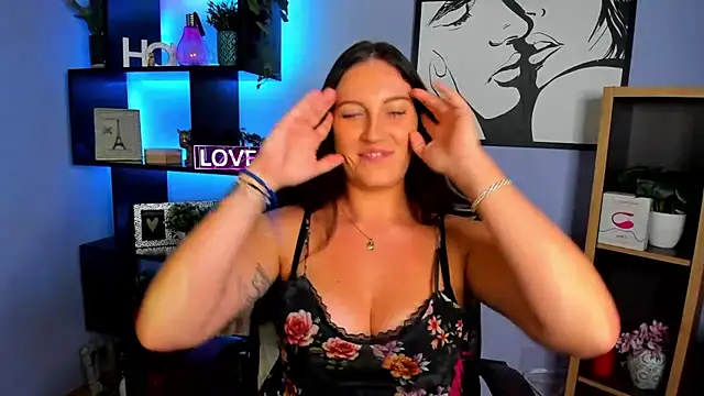 FUN AMI online show from November 26, 2:29 pm