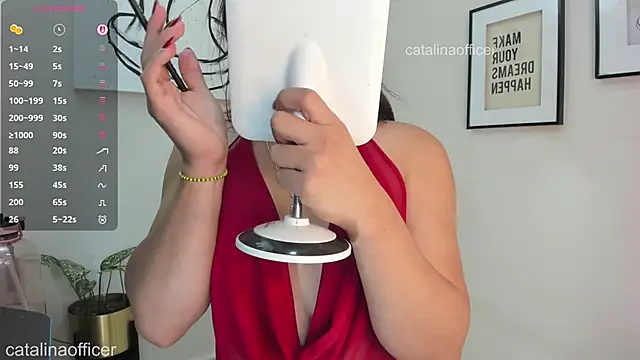 catalinaofficer online show from February 8, 1:20 am