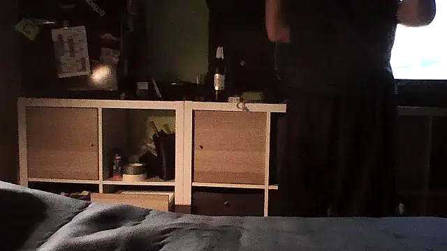 Snapshot of NiceHunter89 chatting on October 21, 8:09 pm NiceHunter89 online show from October 21, 8:09 pm