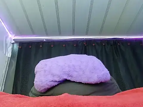 liseth 01hot online show from April 8, 10:48 am