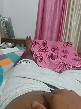 rohithunni123 online show from September 14, 8:30 pm