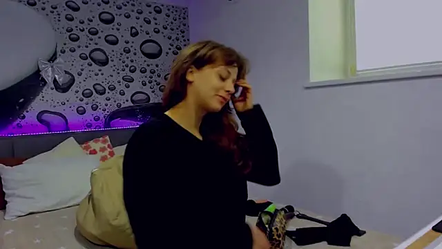 AlmaFancy online show from February 27, 7:08 am