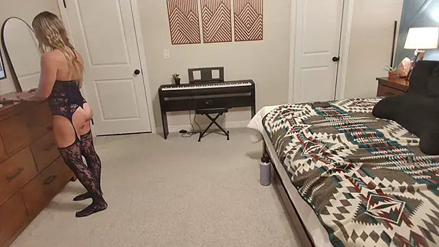 xxyourgirlblair online show from October 7, 5:48 am