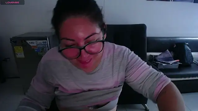 abigail curvy online show from February 3, 8:57 pm