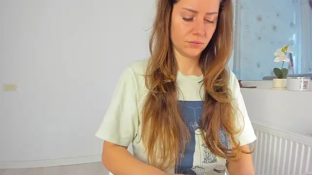 DiamondKay online show from February 24, 6:22 am