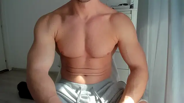 woolfiie online show from February 25, 9:09 am