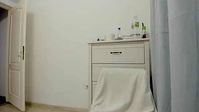 woolfiie online show from February 26, 11:26 pm