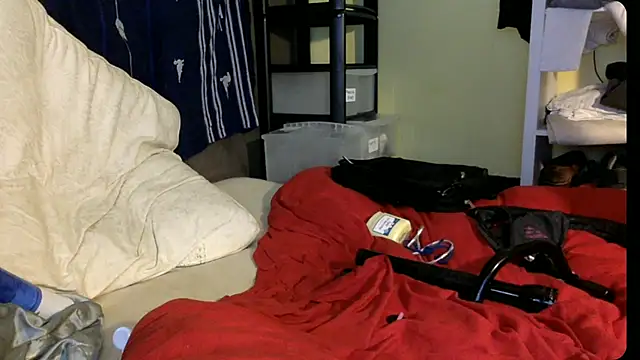 londonfuckwhore online show from November 15, 3:15 am