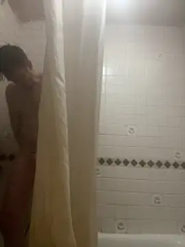 londonfuckwhore online show from December 21, 6:15 pm