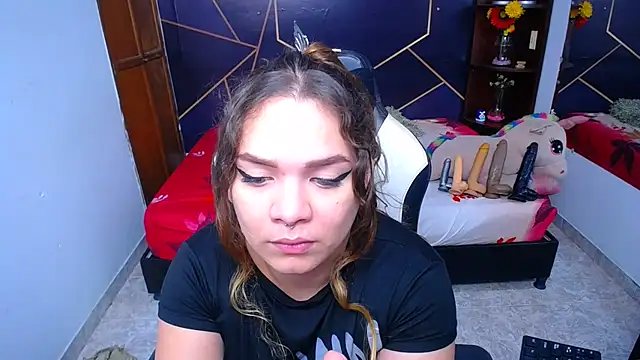 Snapshot of ShantalBlonde chatting on September 12, 1:49 am ShantalBlonde online show from September 12, 1:49 am
