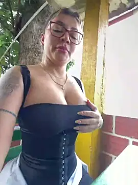 DIANITA 1988 online show from April 12, 4:34 pm