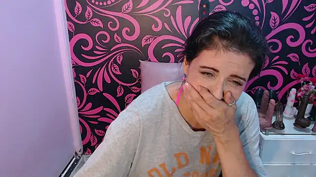 Great Pussy20 online show from February 21, 11:28 pm