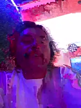 Snapshot of Pancho2213 chatting on February 28, 4:24 am Pancho2213 online show from February 28, 4:24 am