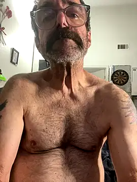 Trainee2Bpeed online show from October 28, 7:45 am