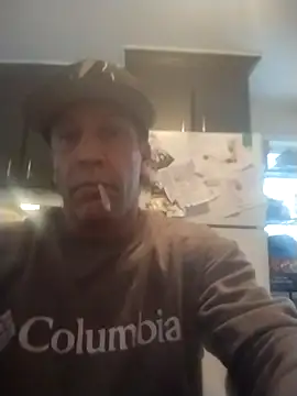 trucker1979 online show from December 13, 7:53 pm