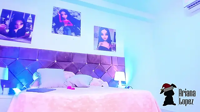 Snapshot of Ariana_lopezz chatting on December 14, 12:33 pm Ariana lopezz online show from December 14, 12:33 pm