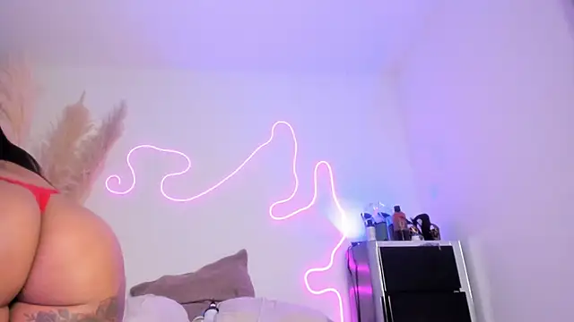 Ariana lopezz online show from March 26, 3:34 am