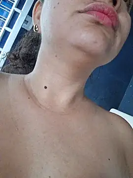 blerstefan1 online show from March 4, 12:11 pm