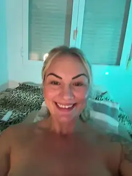 NastyMilf  online show from December 18, 9:21 pm