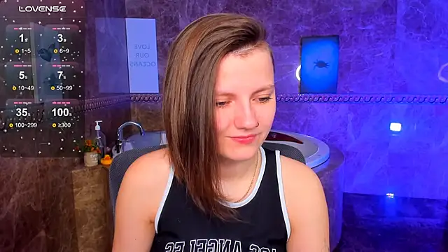 MelindaTin online show from April 10, 1:00 am