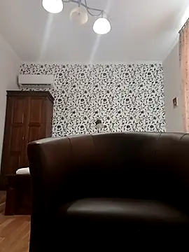 Edgingheaven69 online show from November 3, 11:55 am