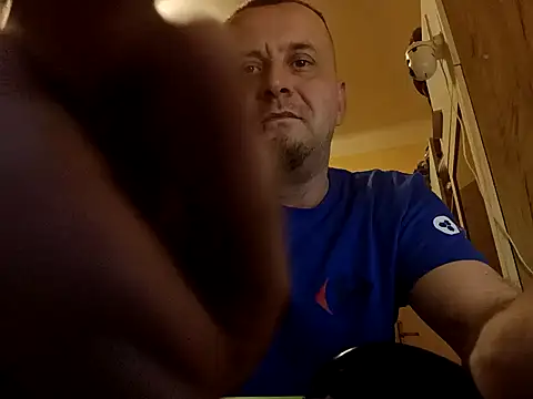 Snapshot of MrWhitePL chatting on January 10, 5:24 pm MrWhitePL online show from January 10, 5:24 pm