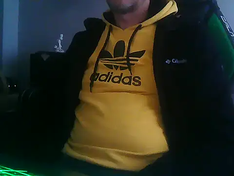 Snapshot of boran34 chatting on January 11, 9:36 am boran34 online show from January 11, 9:36 am