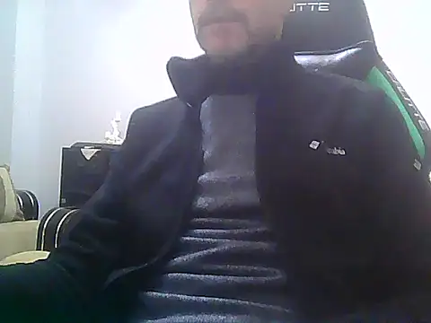 Snapshot of boran34 chatting on January 13, 4:01 pm boran34 online show from January 13, 4:01 pm