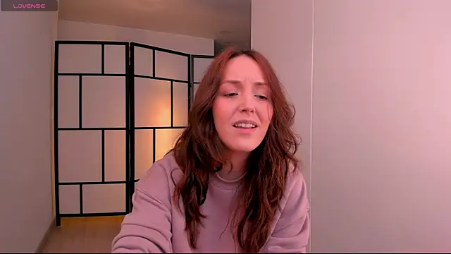 molly marmalade  online show from March 26, 5:40 pm