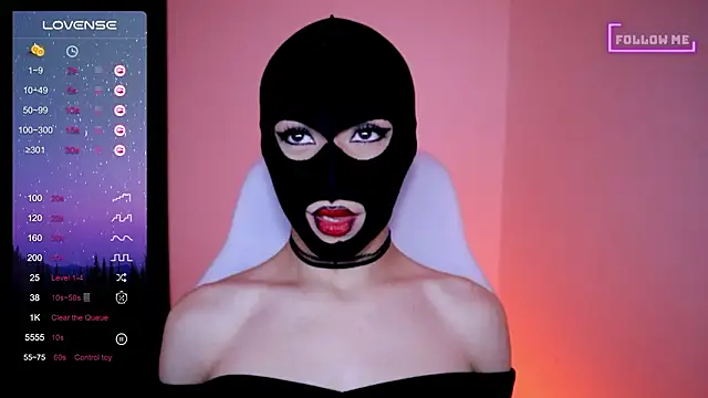 Bigfemblue online show from March 3, 11:21 pm