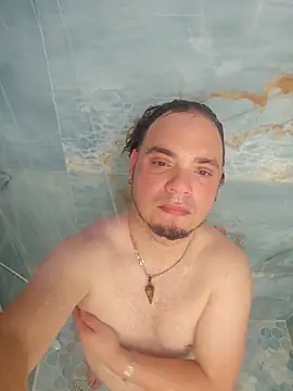 latinoflpr online show from February 22, 3:51 am